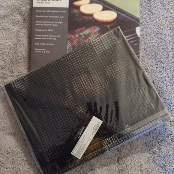NEW – Lot of 4 Backyard Creations Grill & Bake Mesh Bag - Picture 4 of 5